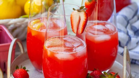 The Best Homemade Strawberry Lemonade Recipe! The Best Homemade Strawberry Lemonade Recipe!